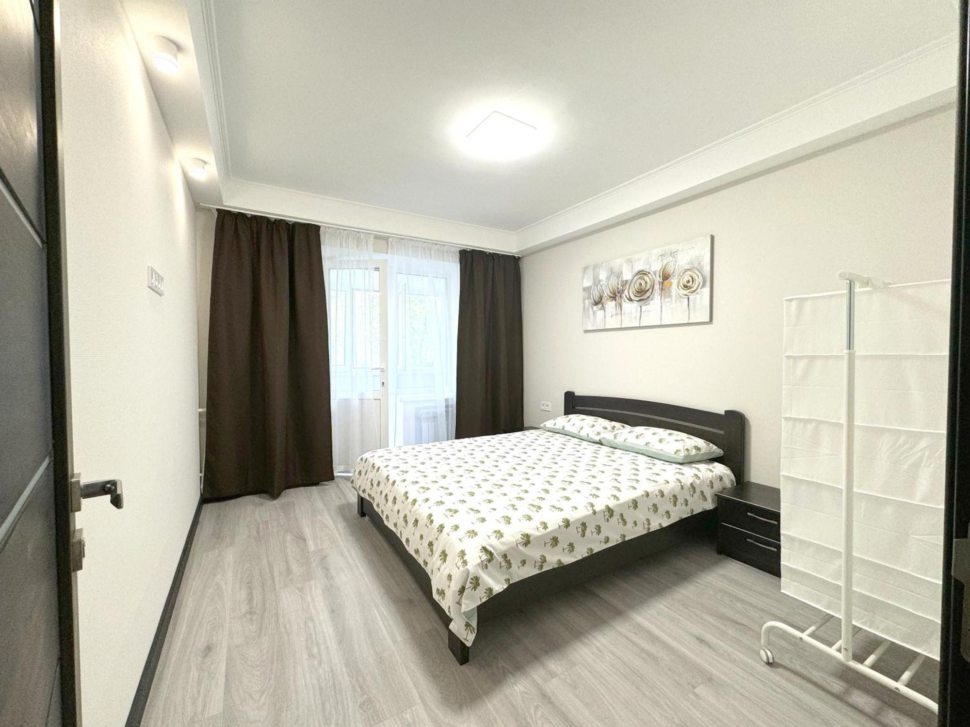 Artal Apartment On Obolonskyi Avenue 16 Kiev Luaran gambar
